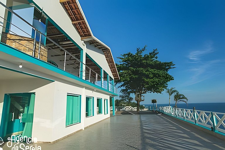 Casa costeira com vista e área gourmet – Borrifos, Ilhabela