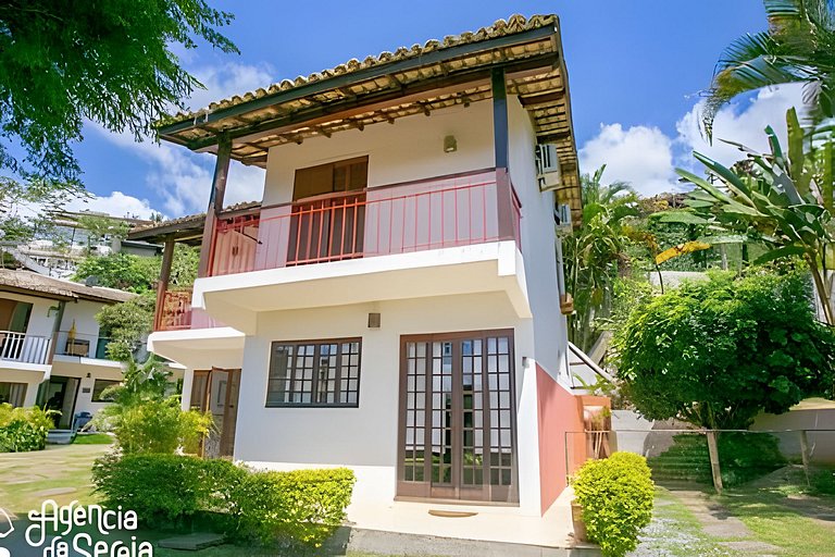 Casa em cond. 300m da praia, Itaquanduba, Ilhabela | Sereia
