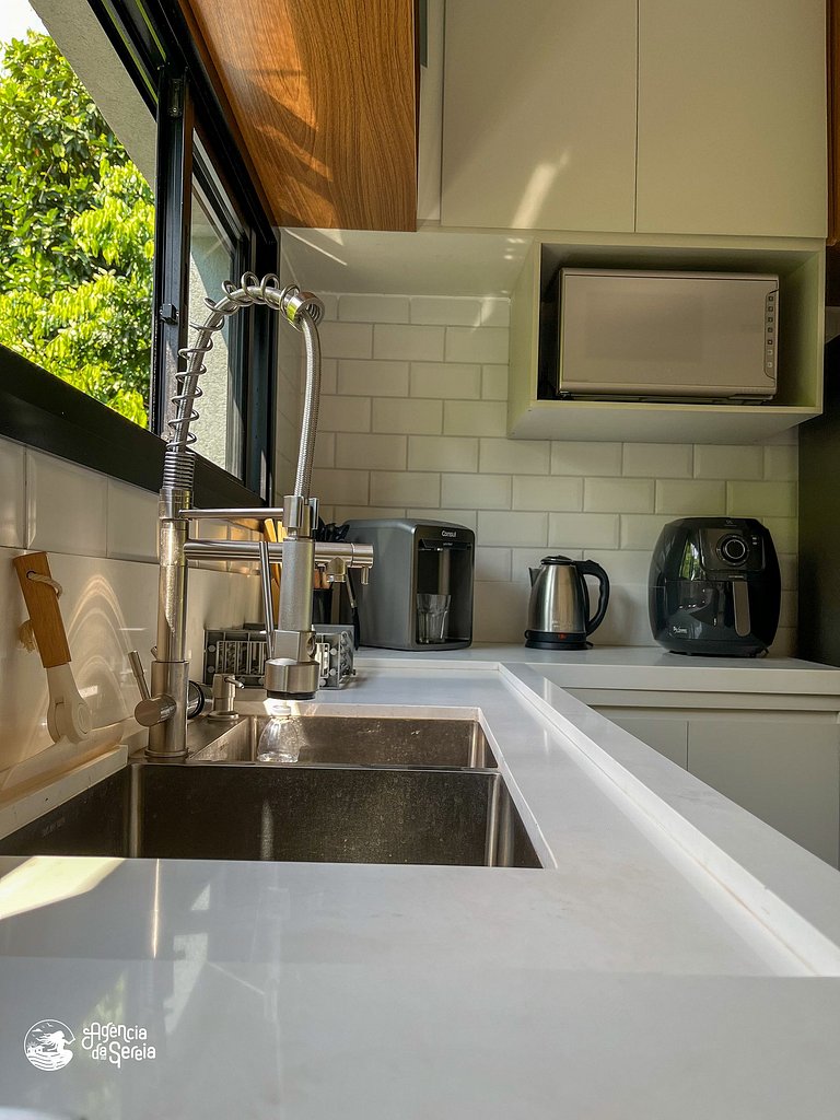 Casa em cond. perto da Praia da Feiticeira – Ilhabela