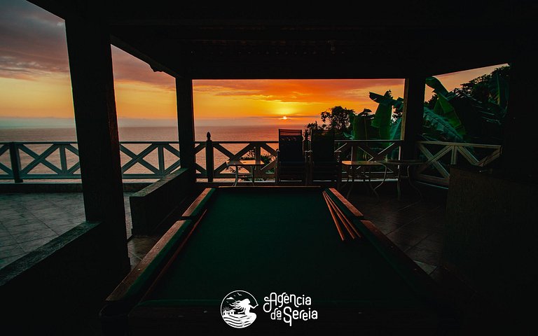 Casa costeira com vista e área gourmet – Borrifos, Ilhabela