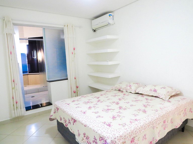 Casa costeira com vista e área gourmet – Borrifos, Ilhabela