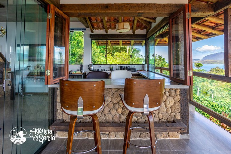 Casa em condomínio com vista para Ilha das Cabras
