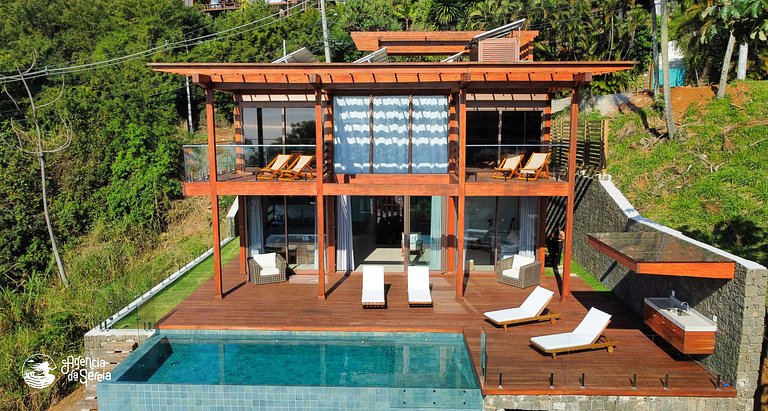 Casa com vista-mar e temporada baleias em Ilhabela