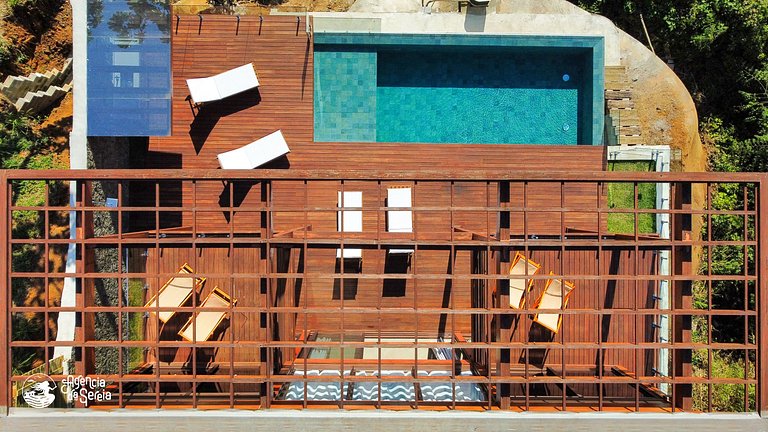 Casa com vista-mar e temporada baleias em Ilhabela