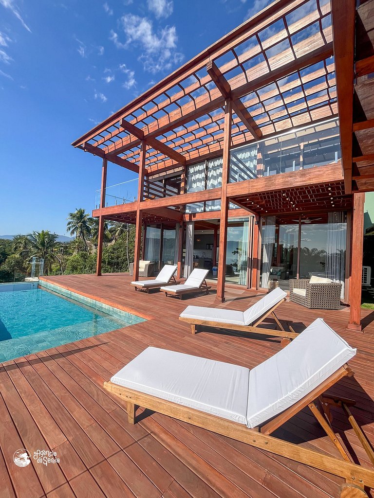 Casa com vista-mar e temporada baleias em Ilhabela