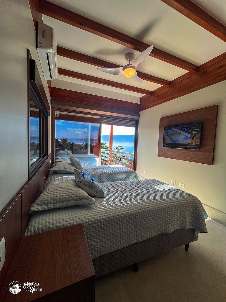 Casa com vista-mar e temporada baleias em Ilhabela