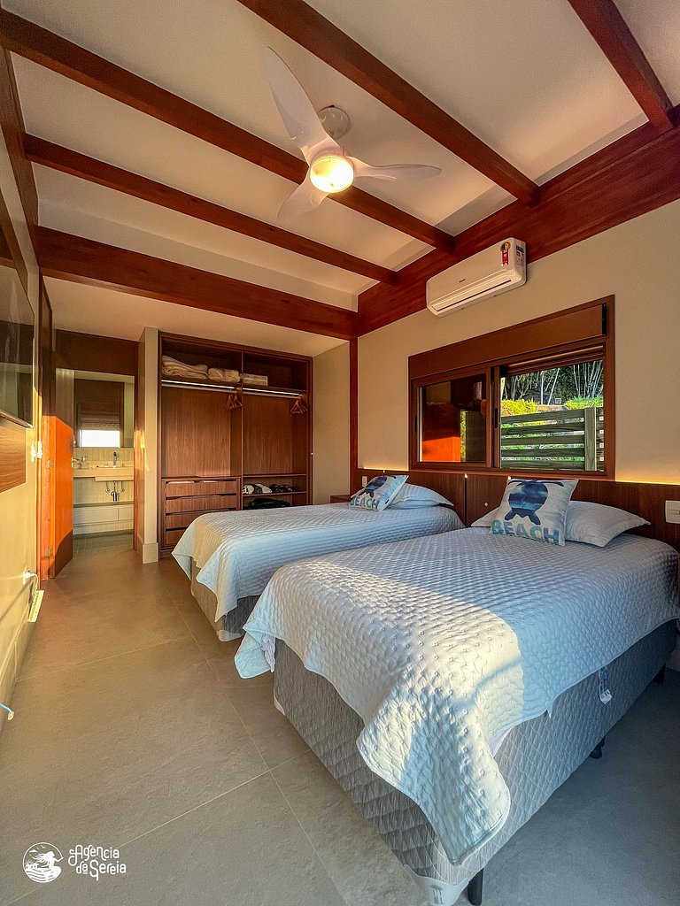 Casa com vista-mar e temporada baleias em Ilhabela