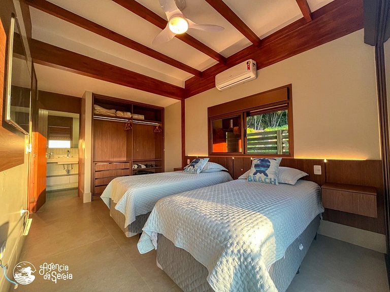 Casa com vista-mar e temporada baleias em Ilhabela