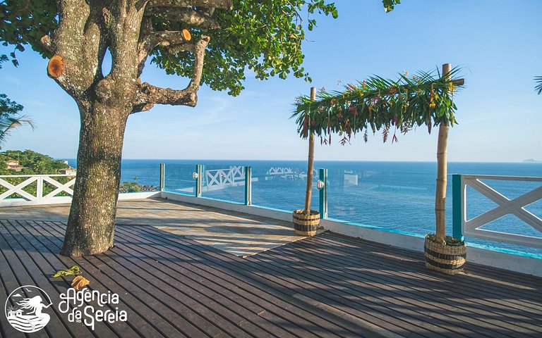 Casa costeira com vista e área gourmet – Borrifos, Ilhabela