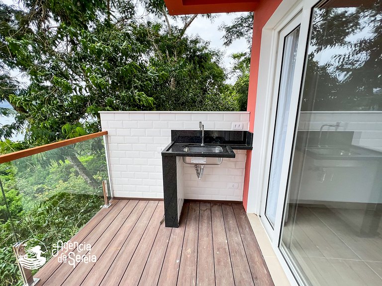 Linda casa com vista incrível em condomínio no Sul da Ilha