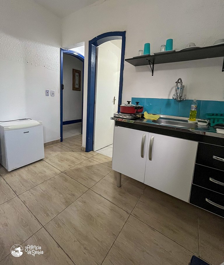 Studio 4 pessoas com piscina, a 300m praia Perequê
