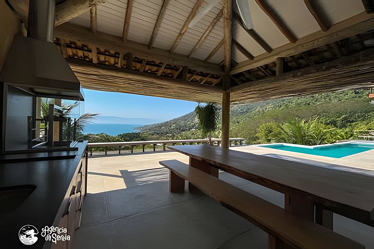 Casa exclusiva c/ piscina e vista mar – Ilhabela