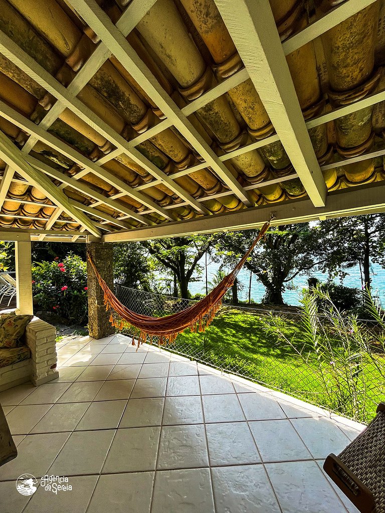 Maravilhosa casa beira-mar na Praia da Armação