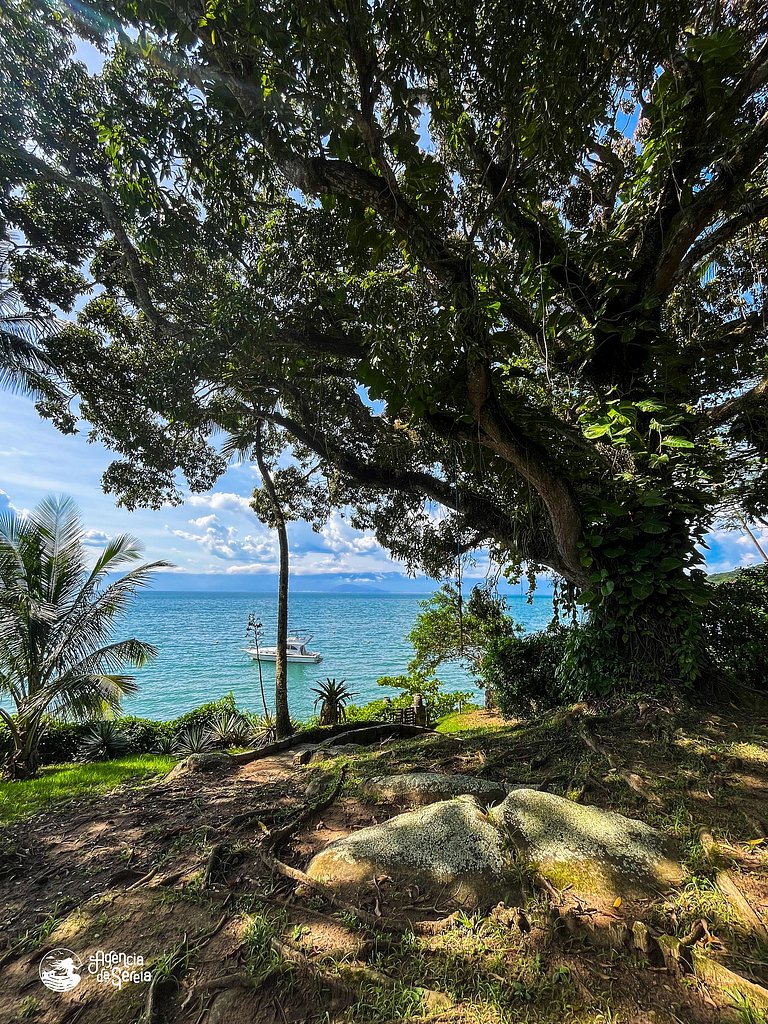 Maravilhosa casa beira-mar na Praia da Armação