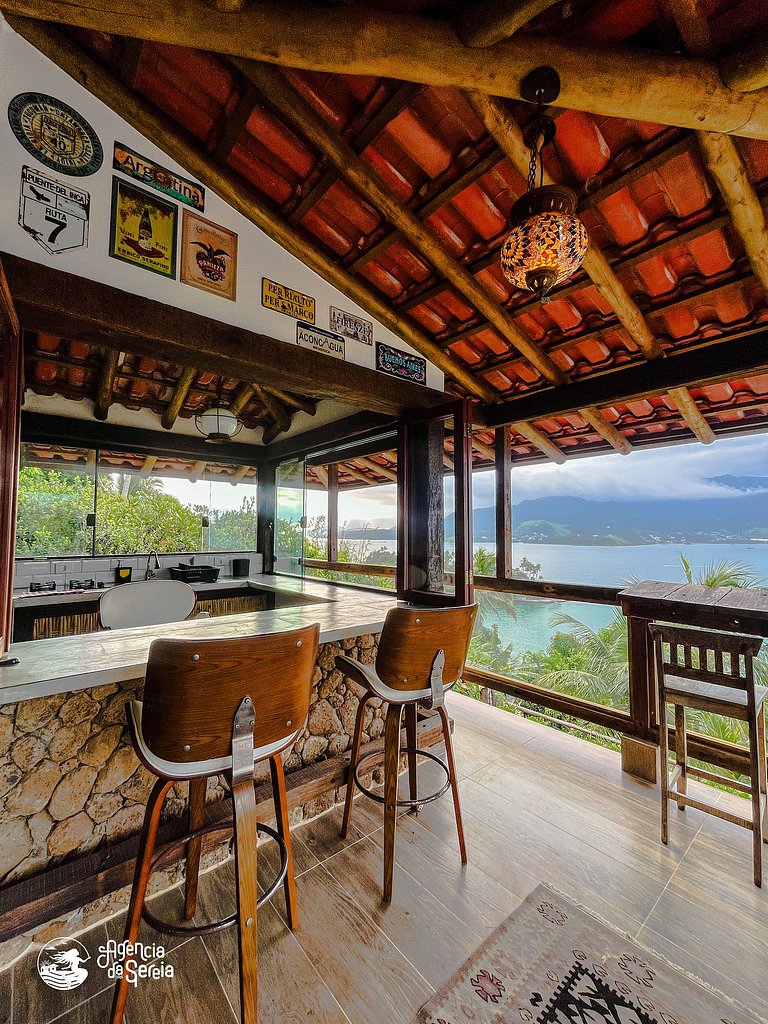 Casa em condomínio com vista para Ilha das Cabras