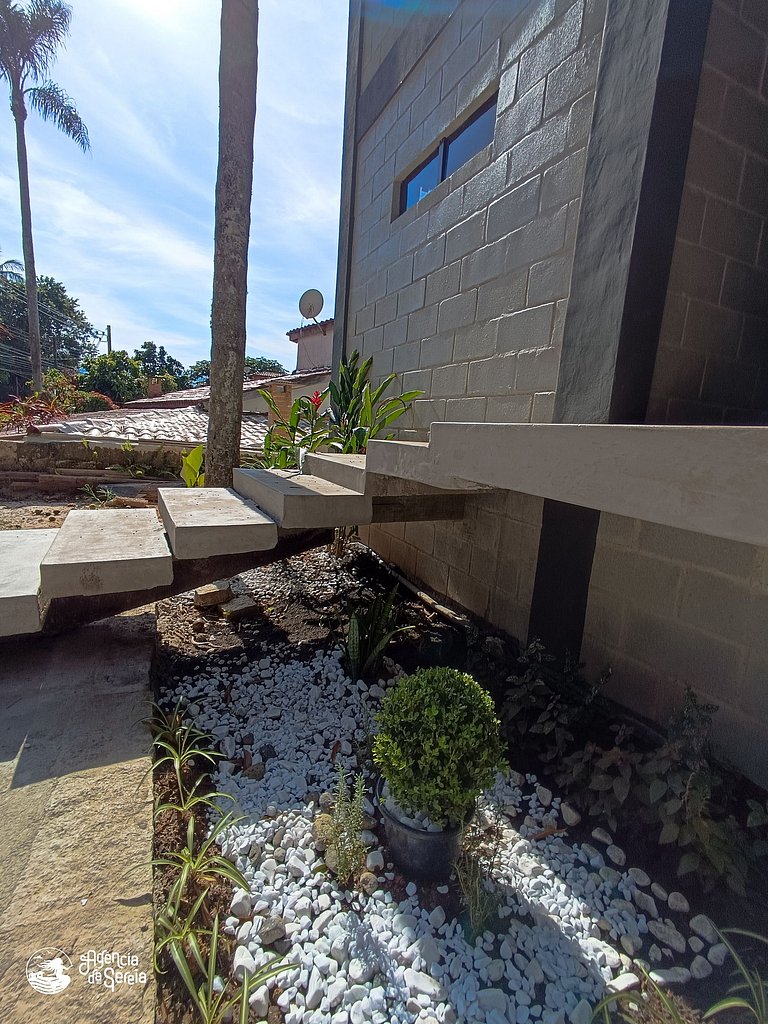 Loft 5 pessoas, perto da praia Curral e cachoeira
