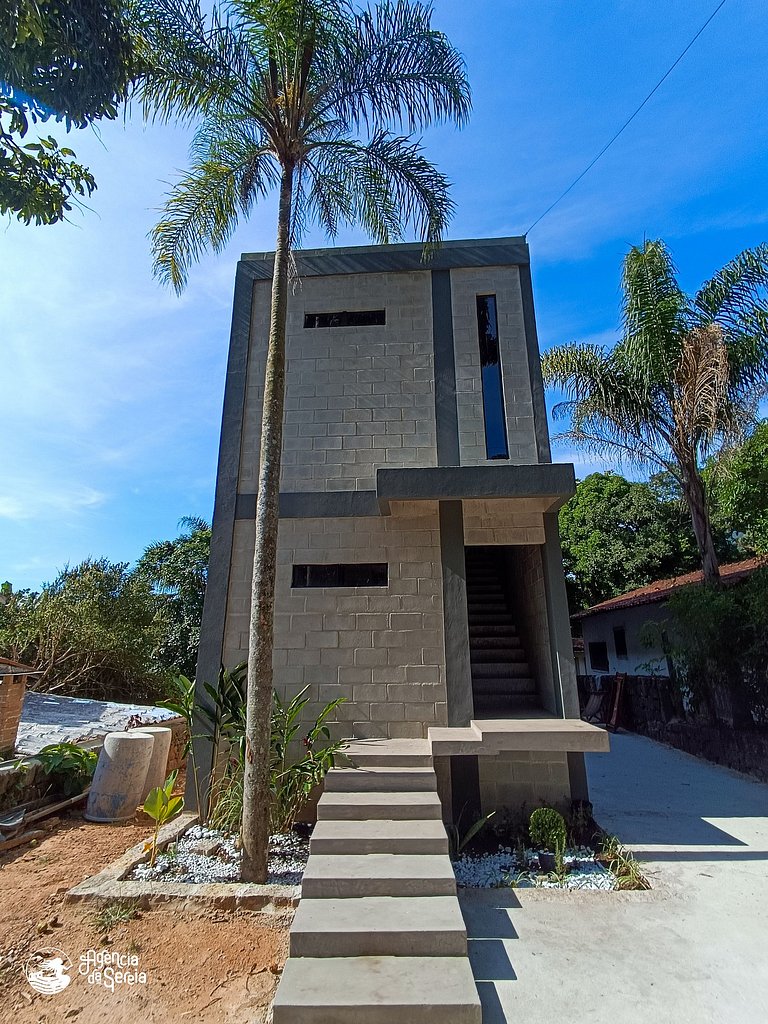 Loft 5 pessoas, perto da praia Curral e cachoeira