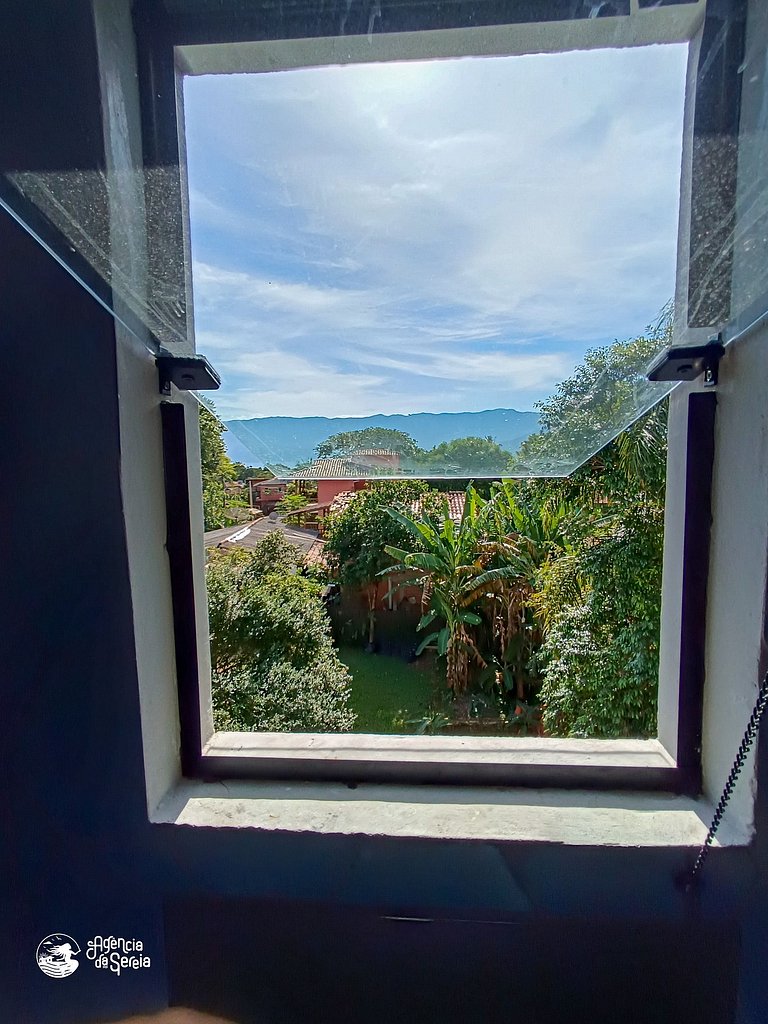 Loft 5 pessoas, perto da praia Curral e cachoeira