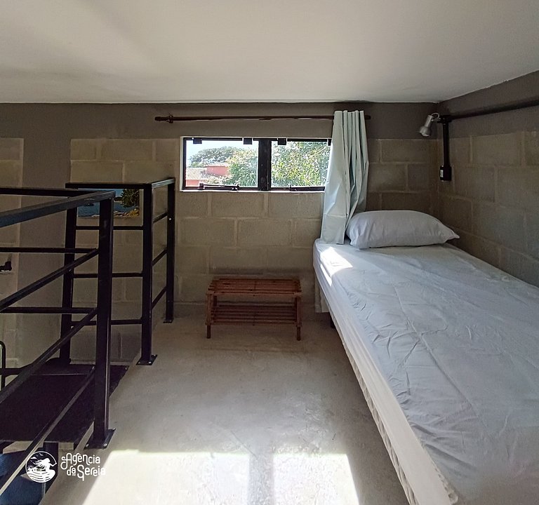 Loft 5 pessoas, perto da praia Curral e cachoeira