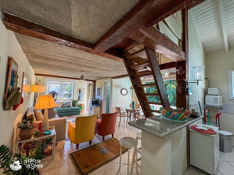 Loft aconchegante para 4p, perto da praia e centro