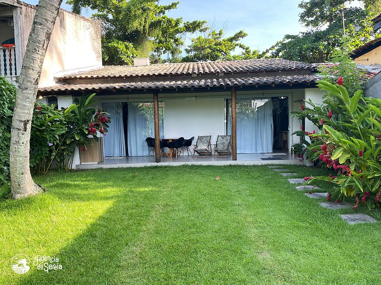 Lindo loft a 300m da praia do Perequê em Ilhabela