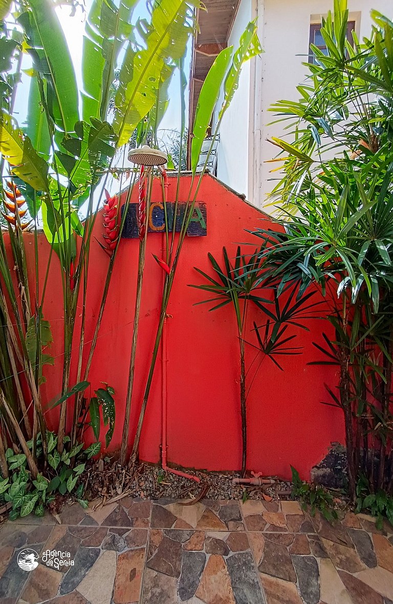 Casa espaçosa| Piscina, churrasqueira, perto praia