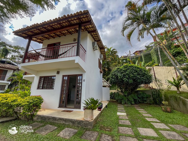 Linda casa em cond. à 300m da praia Engenho d'Água