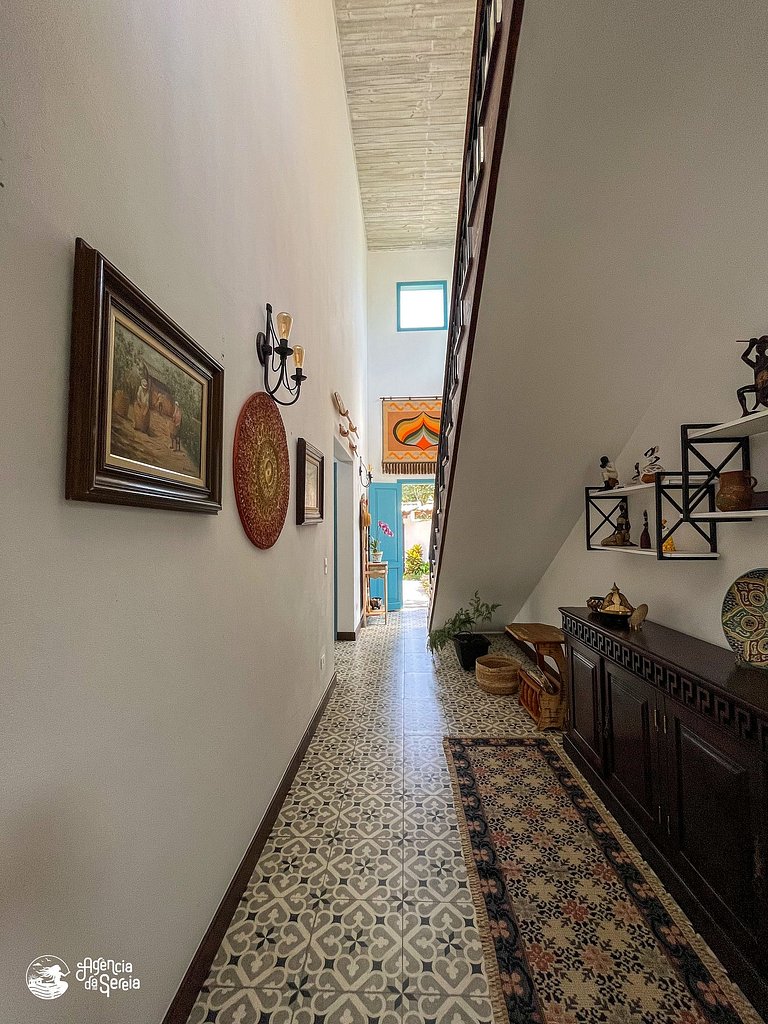 Linda casa com piscina a 150m da praia Perequê
