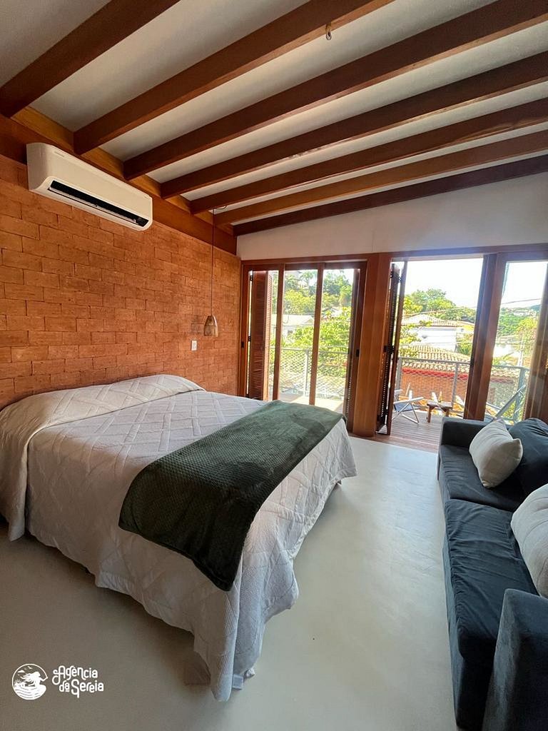 Casa c/ hidro em Ilhabela a poucos metros da praia