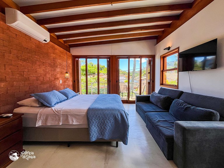 Ano Novo: Casa c/ piscina a 150m praia Itaguaçu