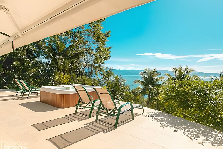 Linda casa com vista incrível no norte da ilha