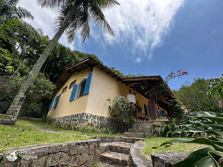 Casa c vista incrível no norte de Ilhabela,Pacuíba