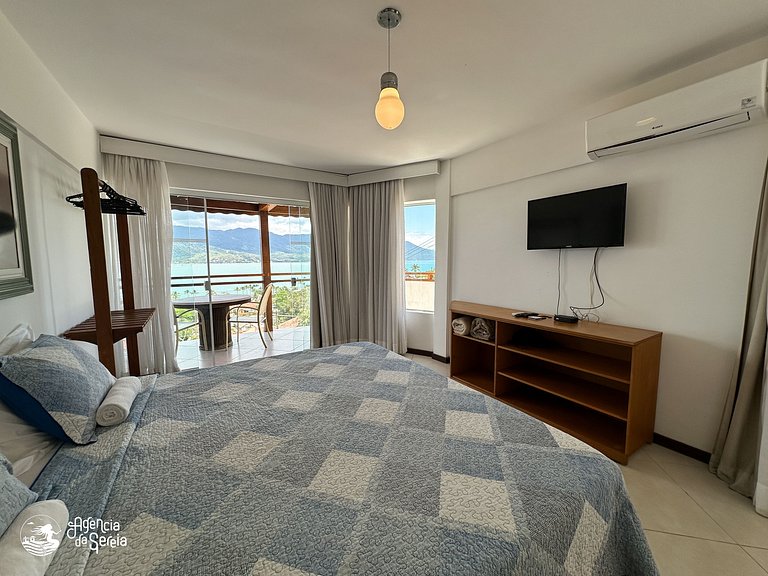 Studio aconchegante com vista e perto do mar