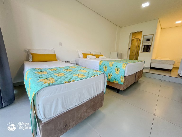 Suíte p 4 pessoas na região central, 500m da praia