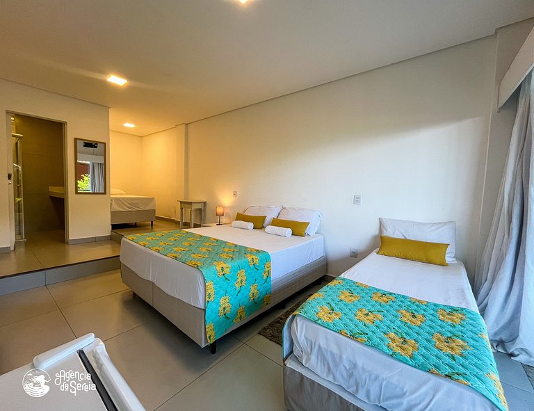 Studio com piscina no condomínio e 500m da praia