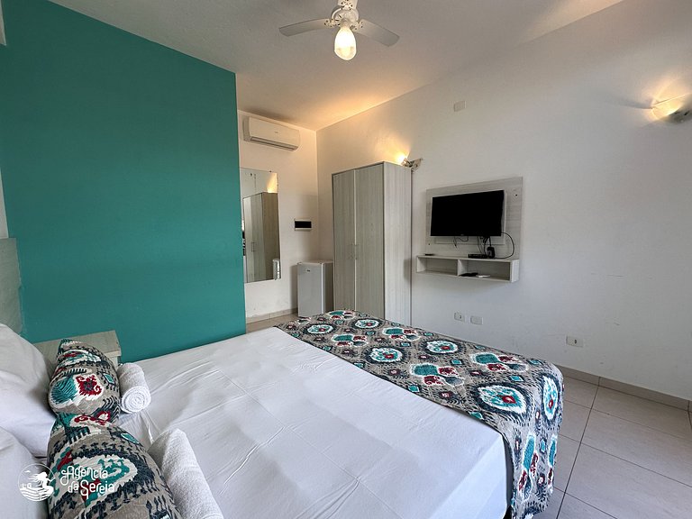 Studio confortável p/casal c piscina no condomínio