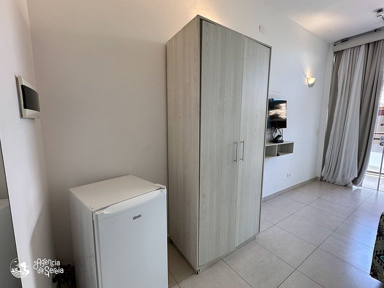 Studio confortável p/casal c piscina no condomínio