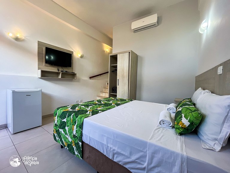 Studio perto da praia com piscina no condomínio