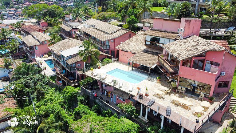 Studio casal c/ piscina no condomínio, 500m praia