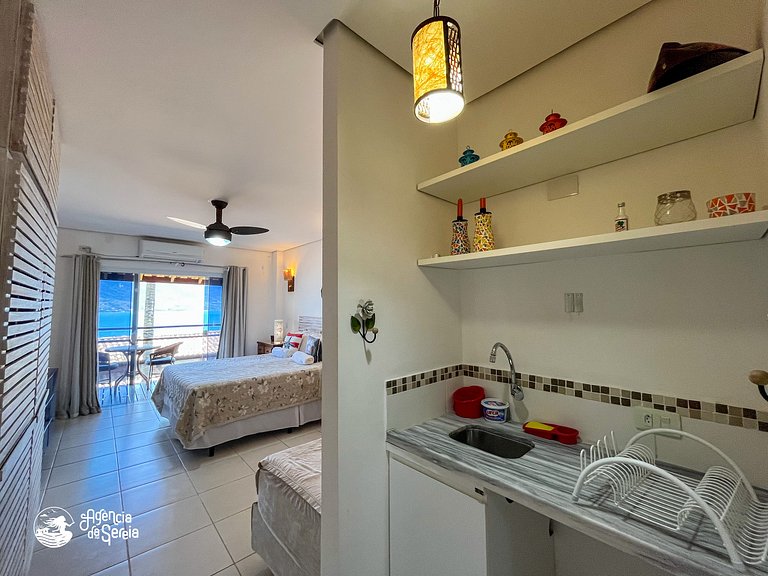 Apto c/ cozinha e vista, piscina no condomínio