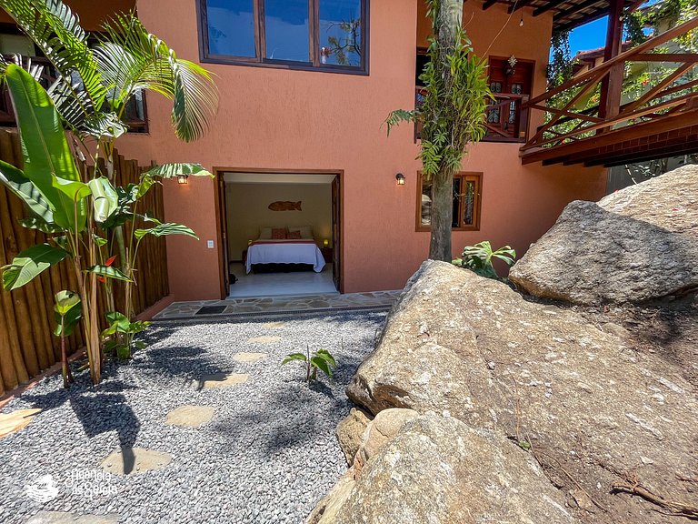 Chalé novo | Praias da Feiticeira e Julião a pé