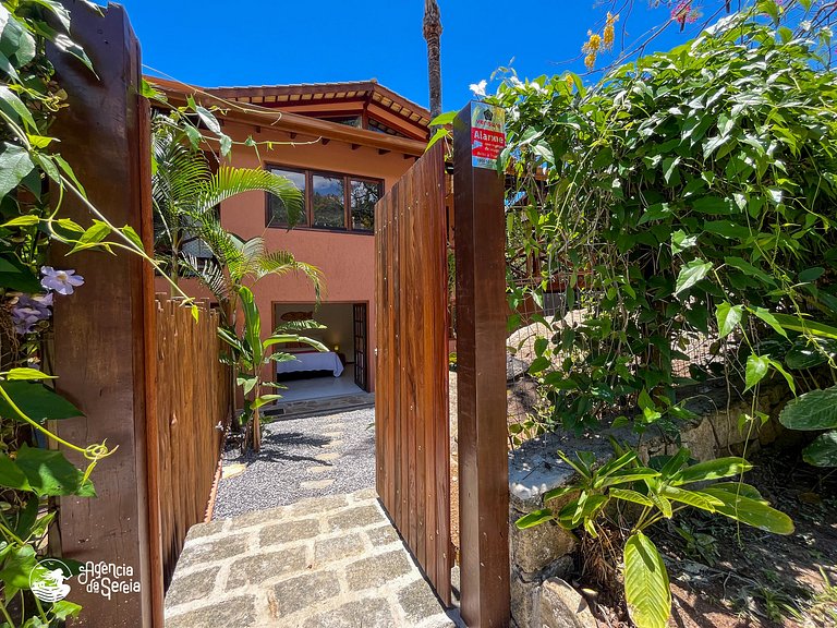 Lindo chalé novo, perto praias Feiticeira e Julião