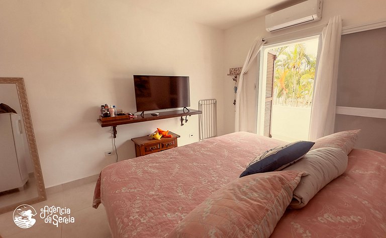 Casa Beira-Mar em condomínio na praia do Arrastão