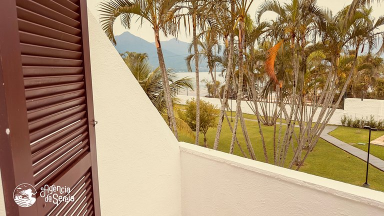 Casa beira-mar em cond c/ piscina São Sebastião