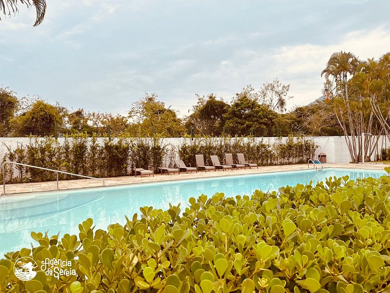 Casa beira-mar em cond c/ piscina São Sebastião
