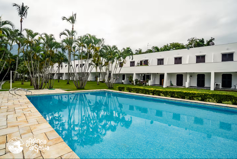 Casa beira-mar em cond c/ piscina São Sebastião