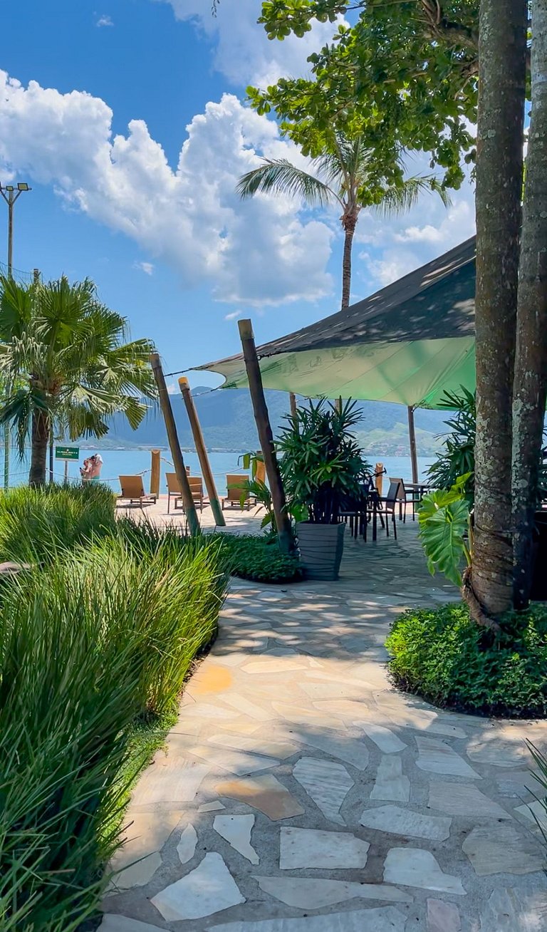 Chalé condomínio beira-mar na praia Engenho d’Água