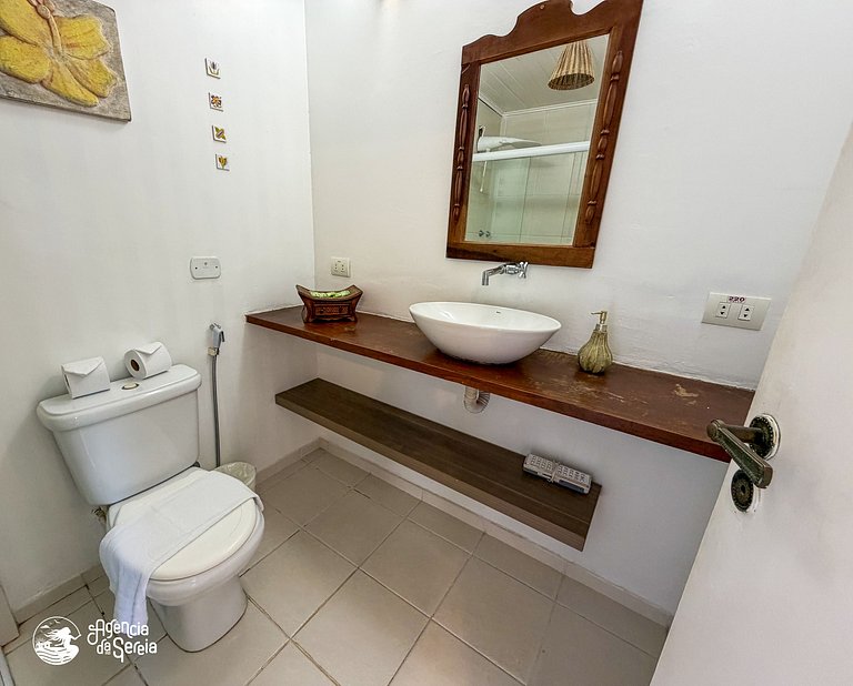 Suíte para 3 pessoas com vista e pertinho da praia