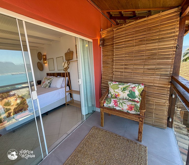 Suíte para 3 pessoas com vista e pertinho da praia