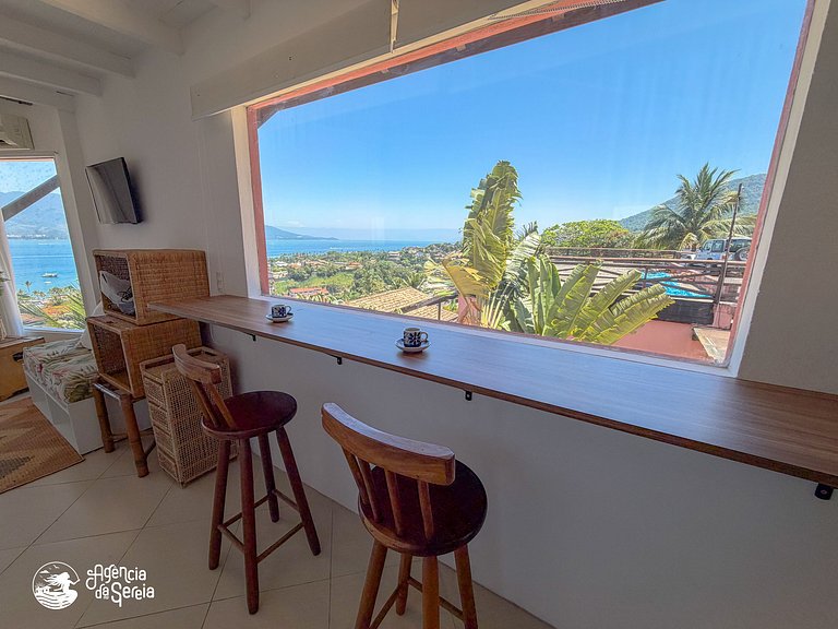 Suíte para 3 pessoas com vista e pertinho da praia